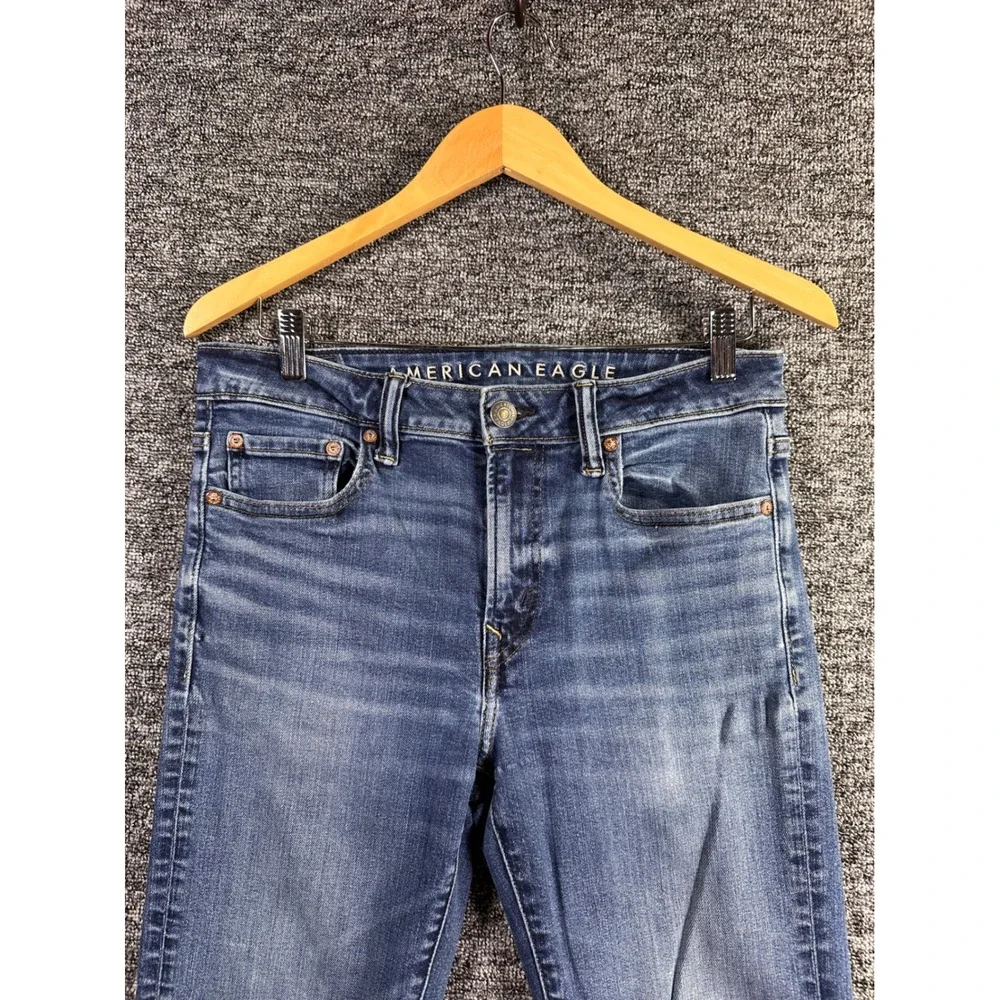 American Eagle Airflex+ Slim Straight Jeans Medium Wash Blue 30x30 Mens Womens
